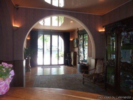 Le Grand Paris Hotel Digne-les-Bains Interior photo